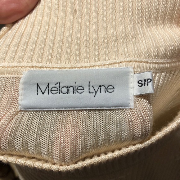 30. Vintage Melanie Lynn Turtleneck - Picture 7 of 9